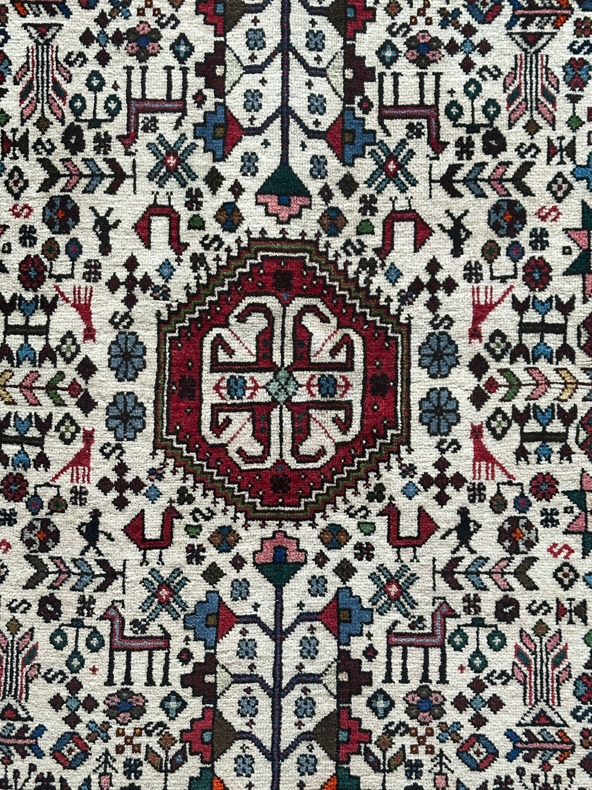 Abadeh Teppich ca. 163 × 110 cm – creme & dunkelbraun