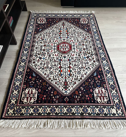 Abadeh Teppich ca. 163 × 110 cm – creme & dunkelbraun