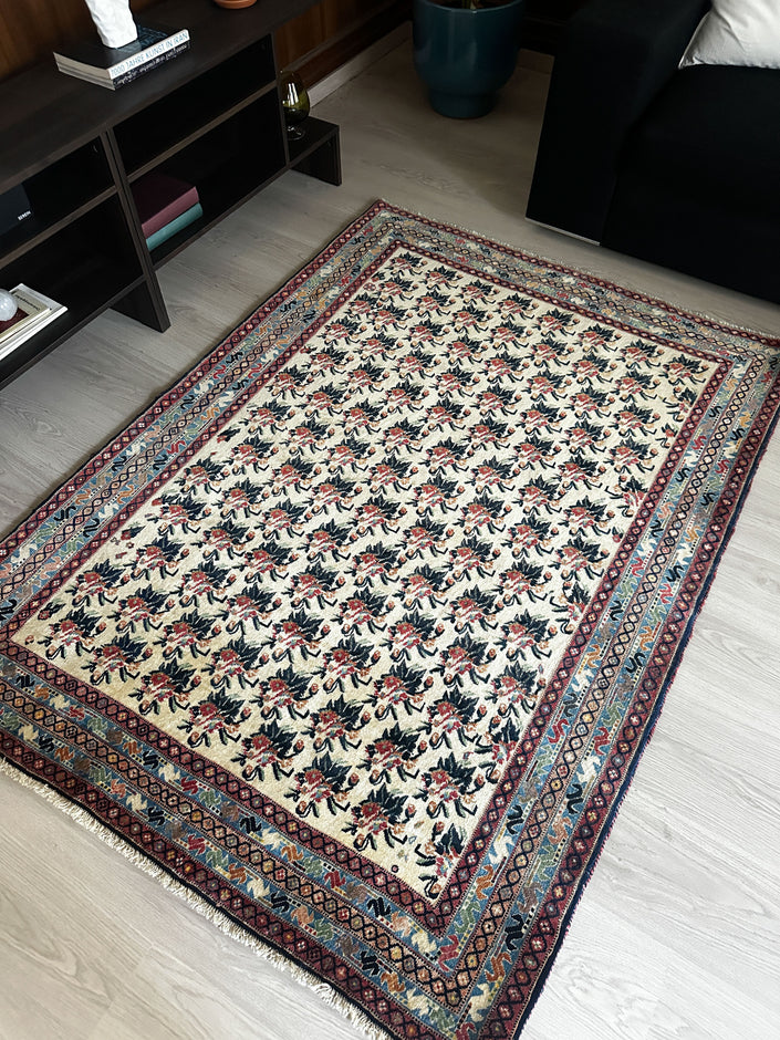 Afschar Teppich ca. 200 × 150 cm – creme/blau/rot & florales Muster