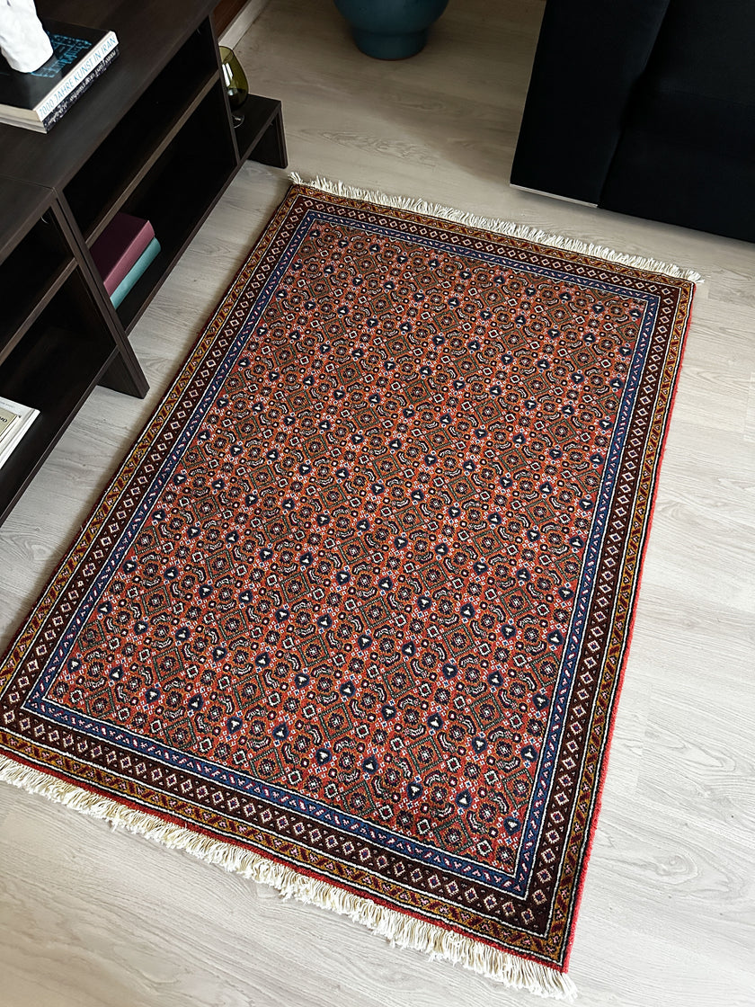 Ardebil Teppich ca. 150 × 100 cm – rot/blau/creme & geometrisches Muster