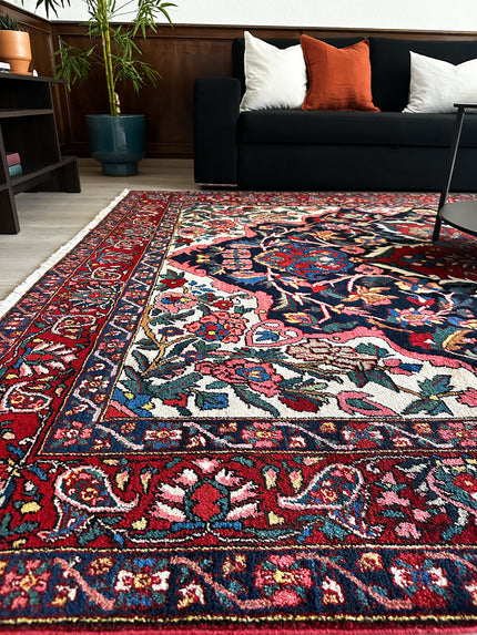 Bachtiar Teppich ca. 200 × 300 cm – rot/dunkelblau & klassisch