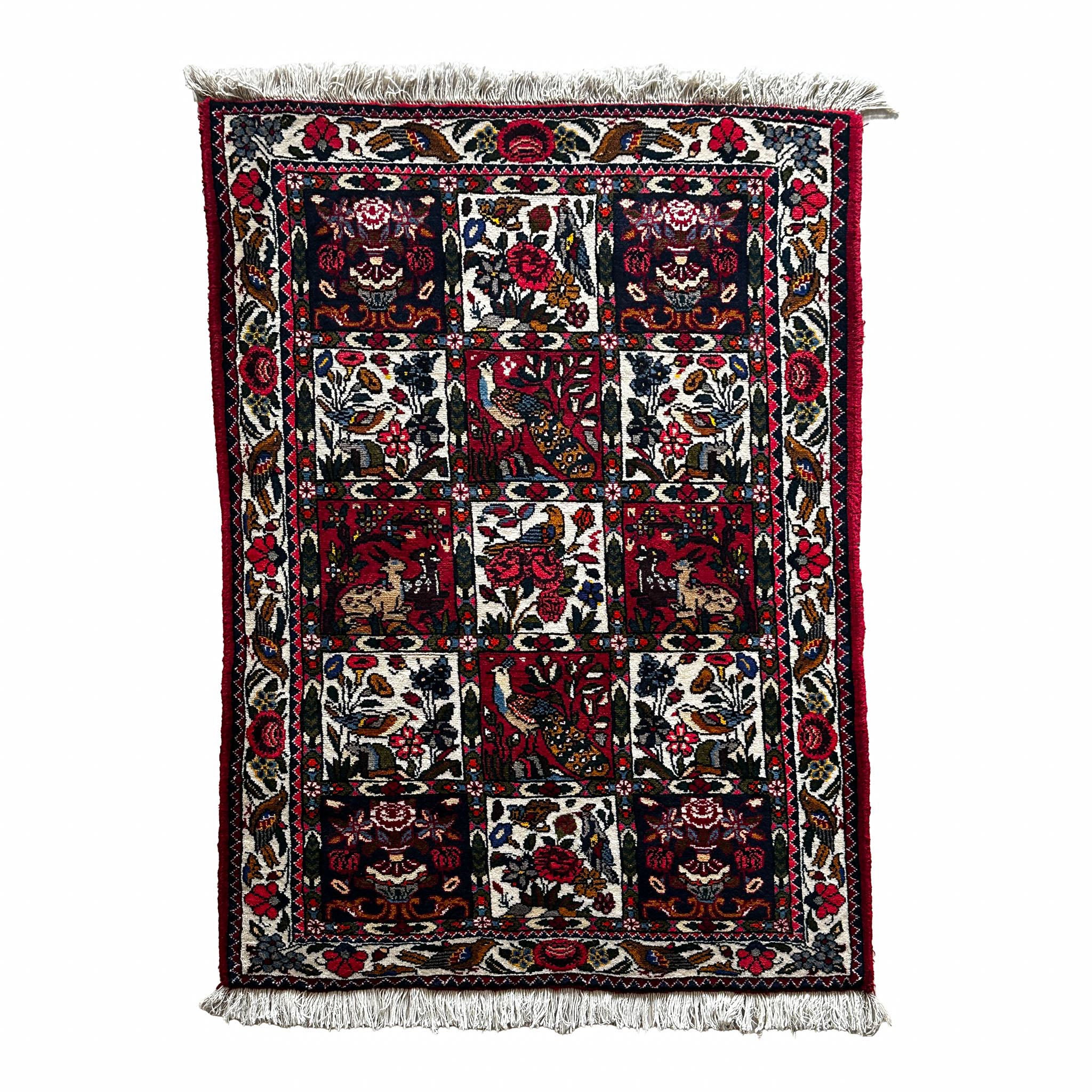 Bachtiar Teppich ca. 150 × 100 cm – rot/dunkelblau/creme & gemustert