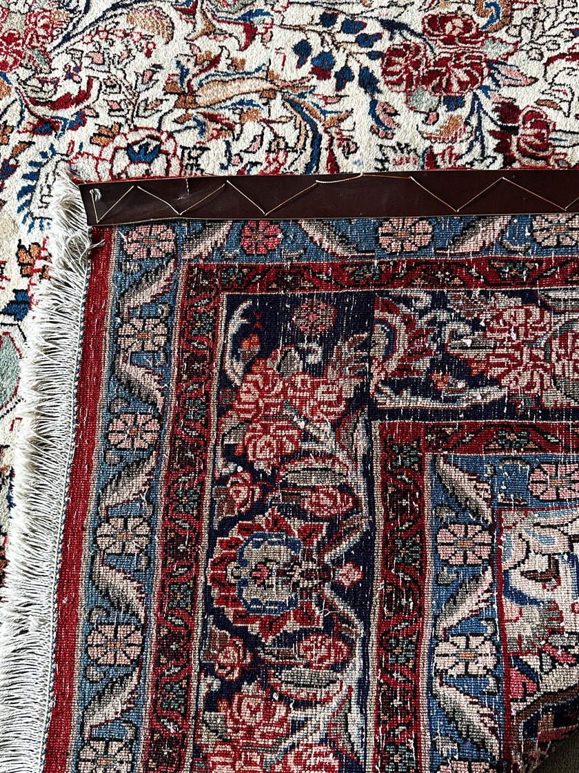 Bidjar Teppich ca. 300 × 200 cm – creme/blau & elegant
