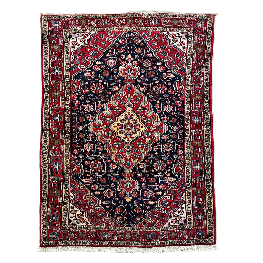 Djosan Teppich ca. 148 × 105 cm – dunkelblau, rot & klassisch gemustert
