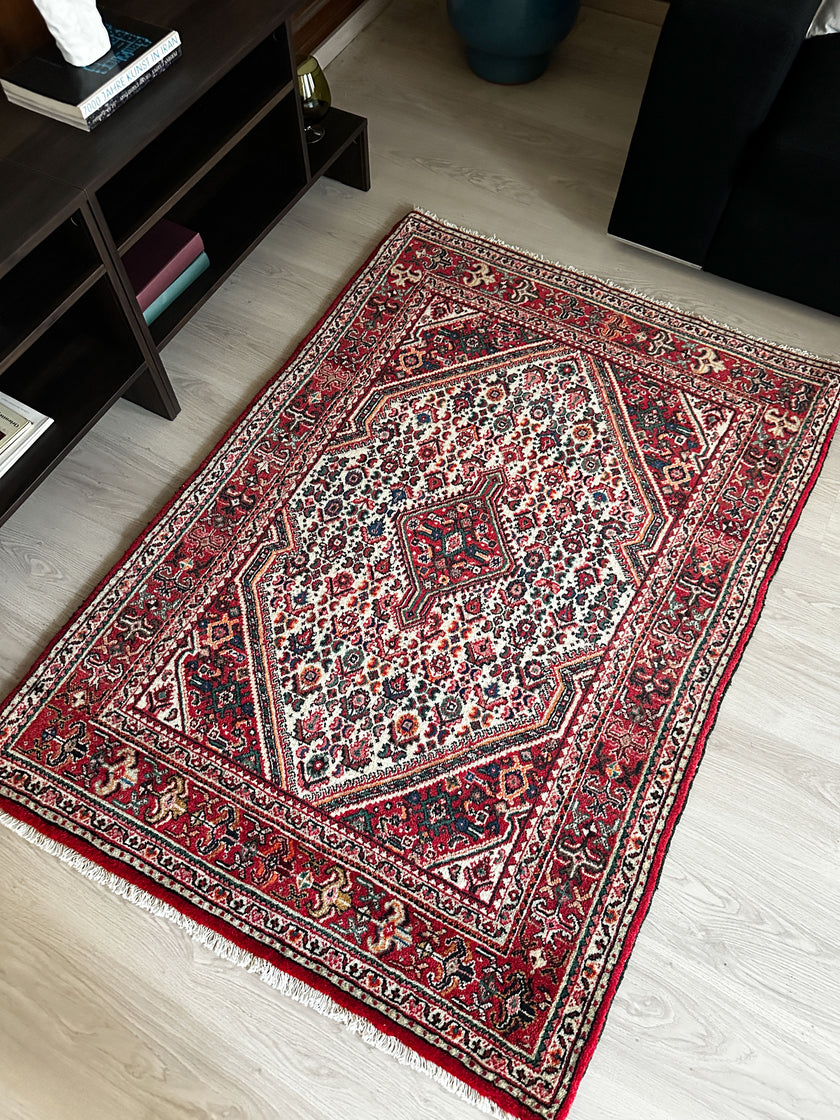 Djosan Teppich ca. 150 × 100 cm – rot/creme/blau & geometrisch gemustert