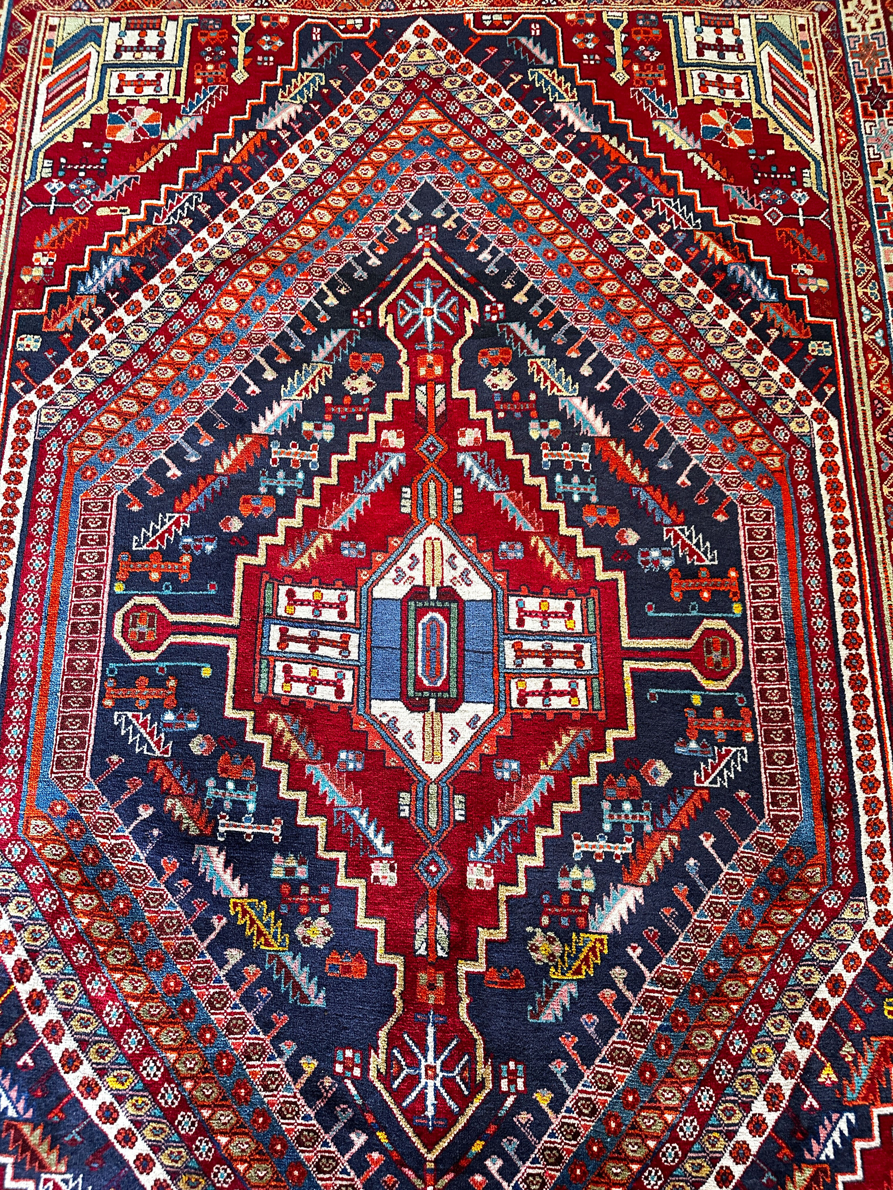 Gaschghai Teppich ca. 200 × 300 cm – rot/blau & geometrisch
