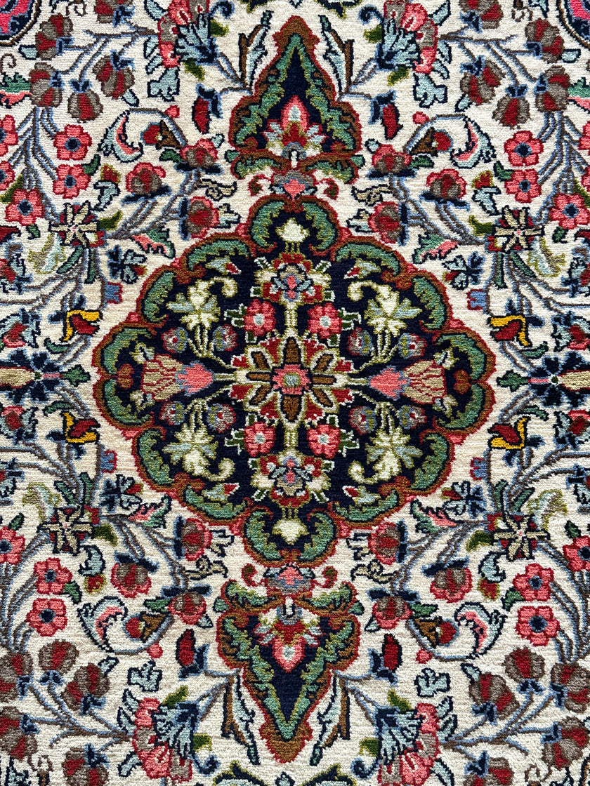 Ghoum Teppich ca. 158 × 100 cm – creme & dunkelblau