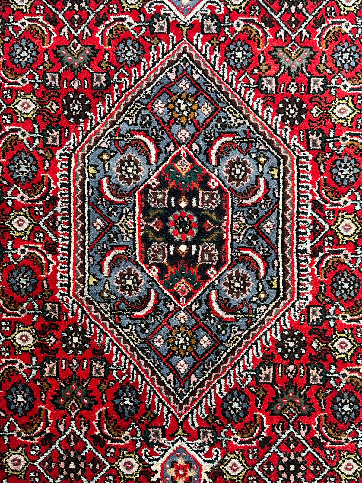 Bidjar Teppich ca. 163 × 94 cm – rot & dunkelblau