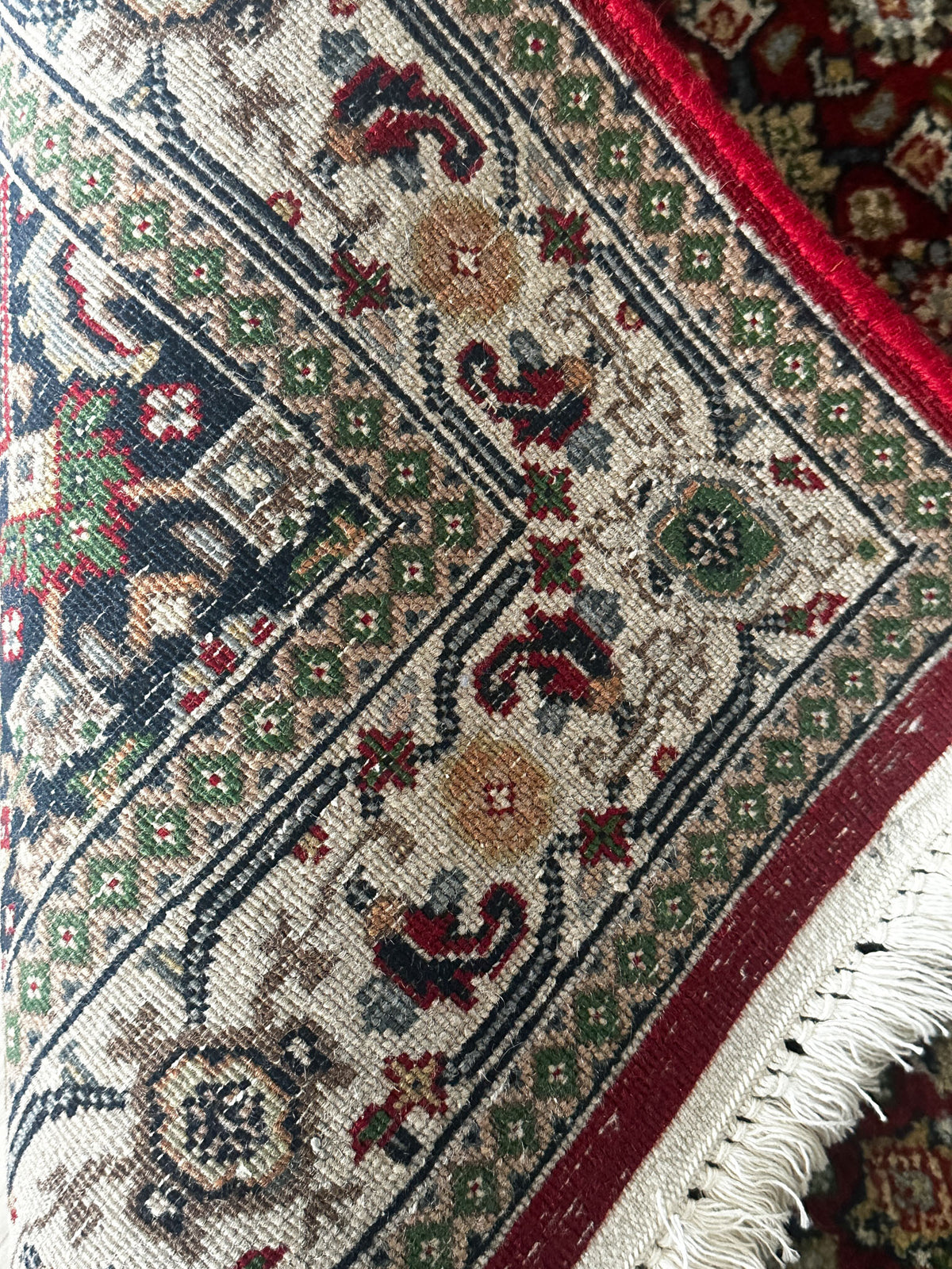 Bidjar Teppich ca. 163 × 94 cm – rot, creme & grün