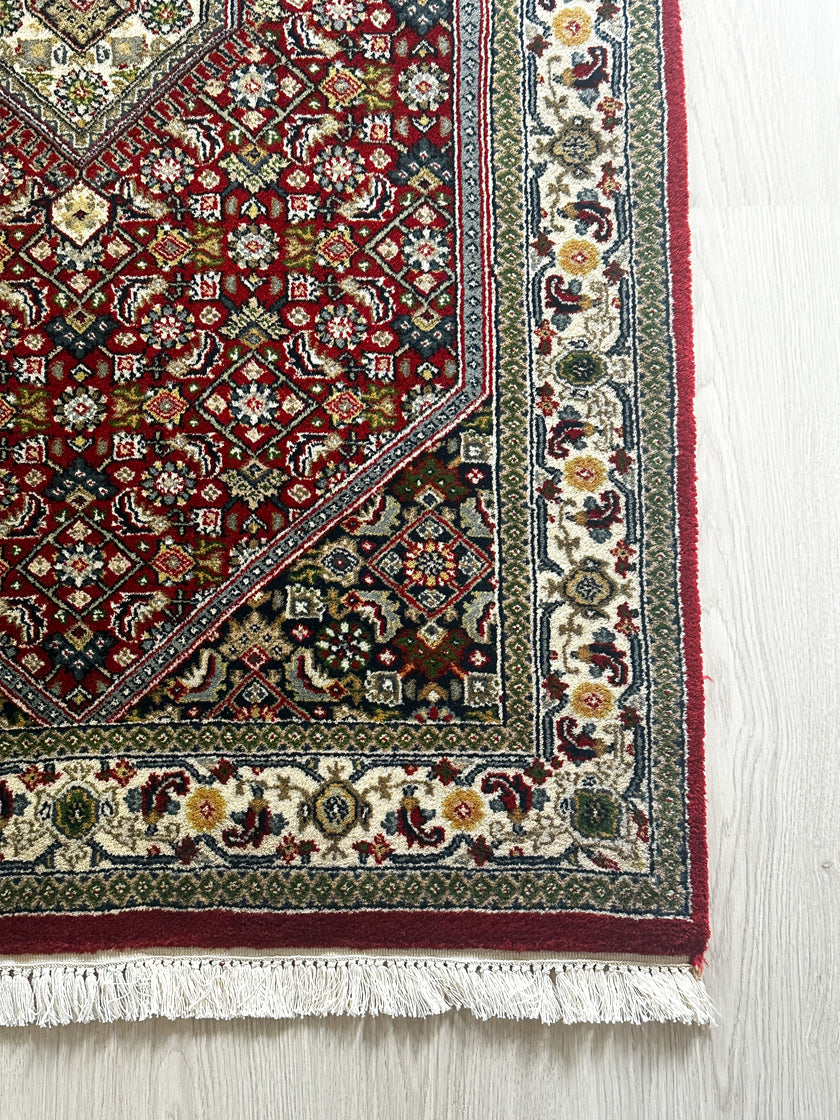 Bidjar Teppich ca. 163 × 94 cm – rot, creme & grün