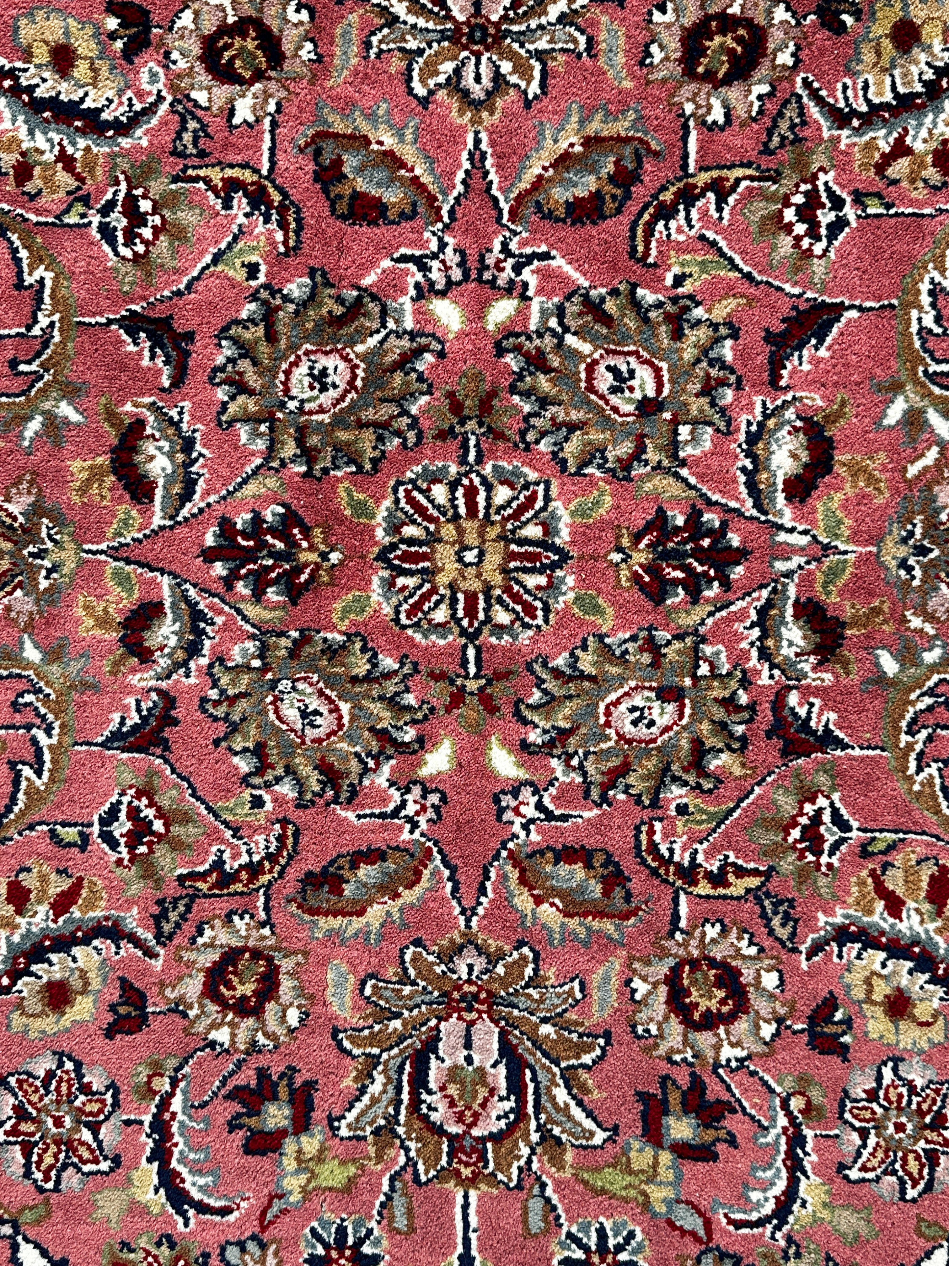 I. Keschan Teppich ca. 300 × 200 cm – rot/blau & klassisch