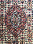 Sarough Teppich ca. 160 × 85 cm – goldbeige & dunkelblau