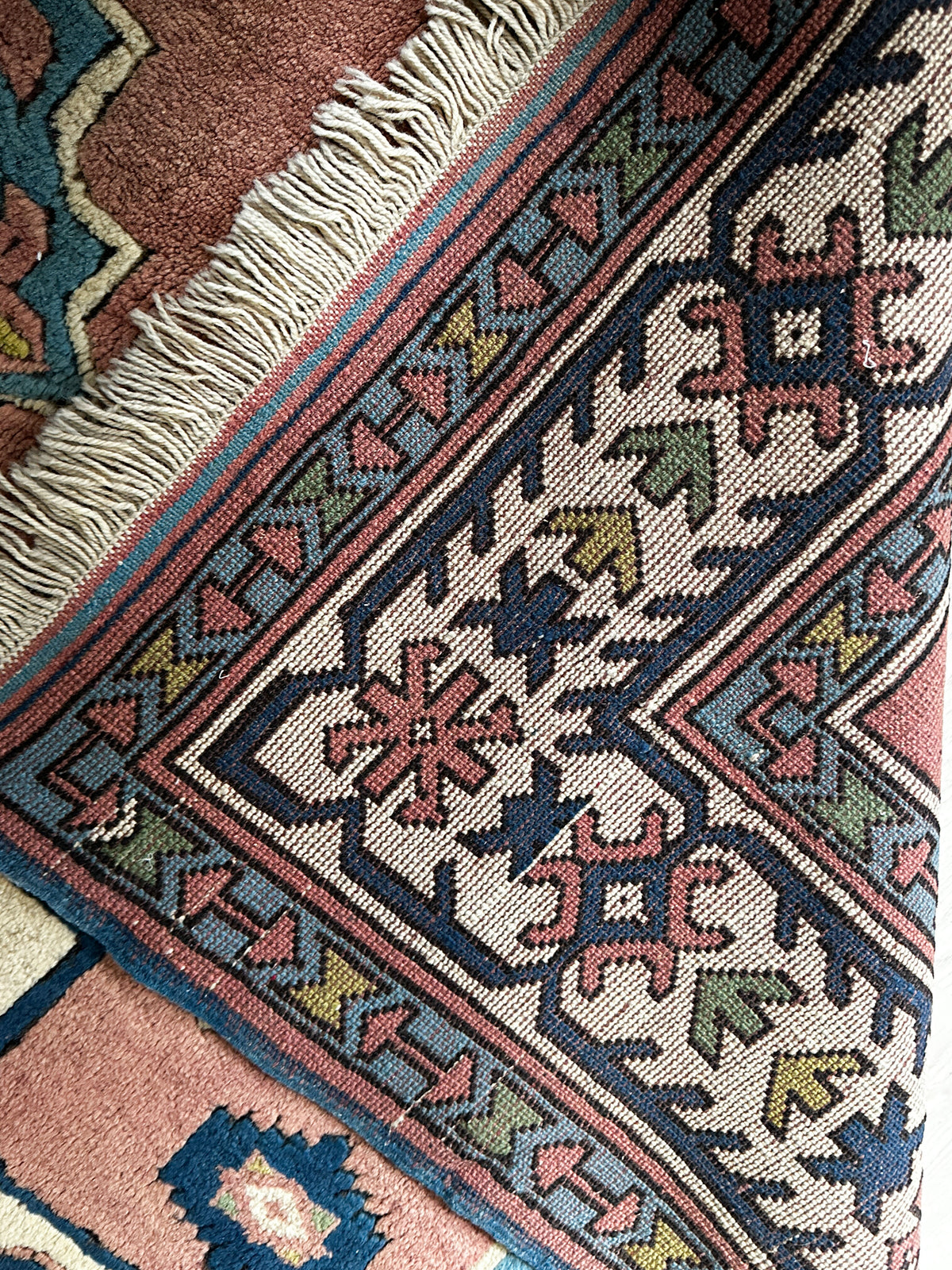 Kars Teppich ca. 200 × 200 cm – altrosa/blau/creme & geometrisch