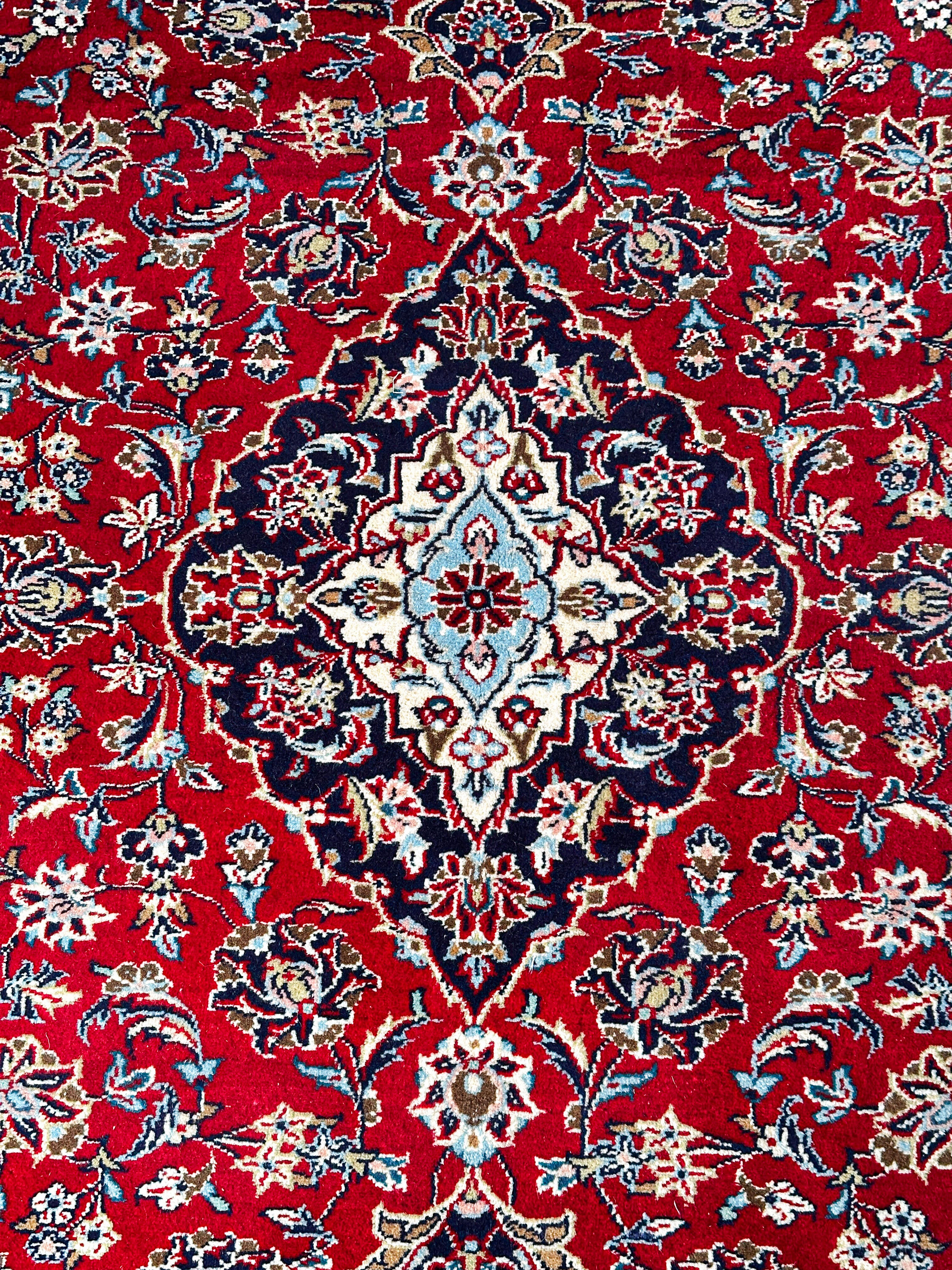 Keschan Teppich ca. 200 × 150 cm – rot/blau & klassisch