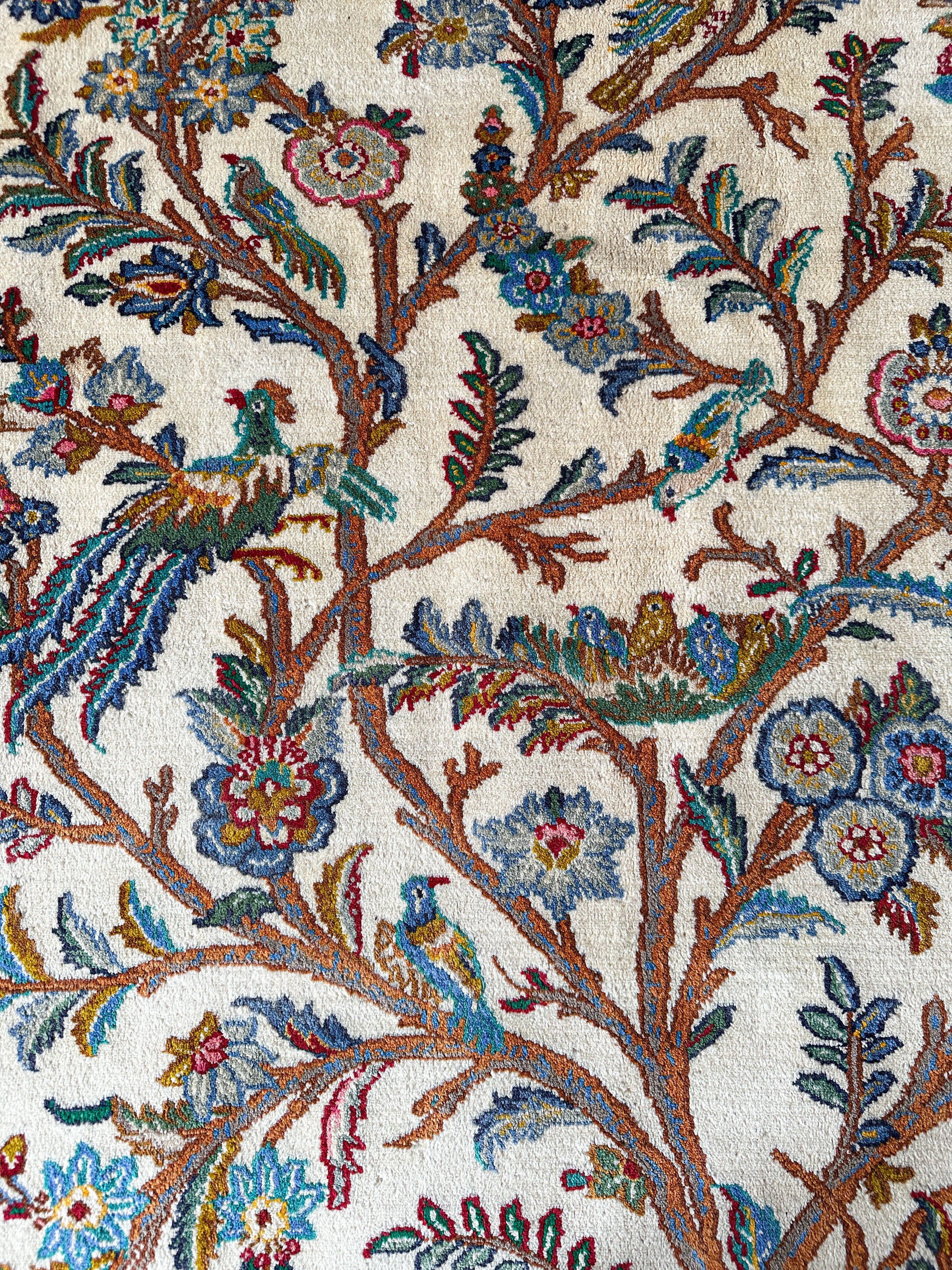 Keschan Teppich ca. 300 × 200 cm – creme/oliv & floral