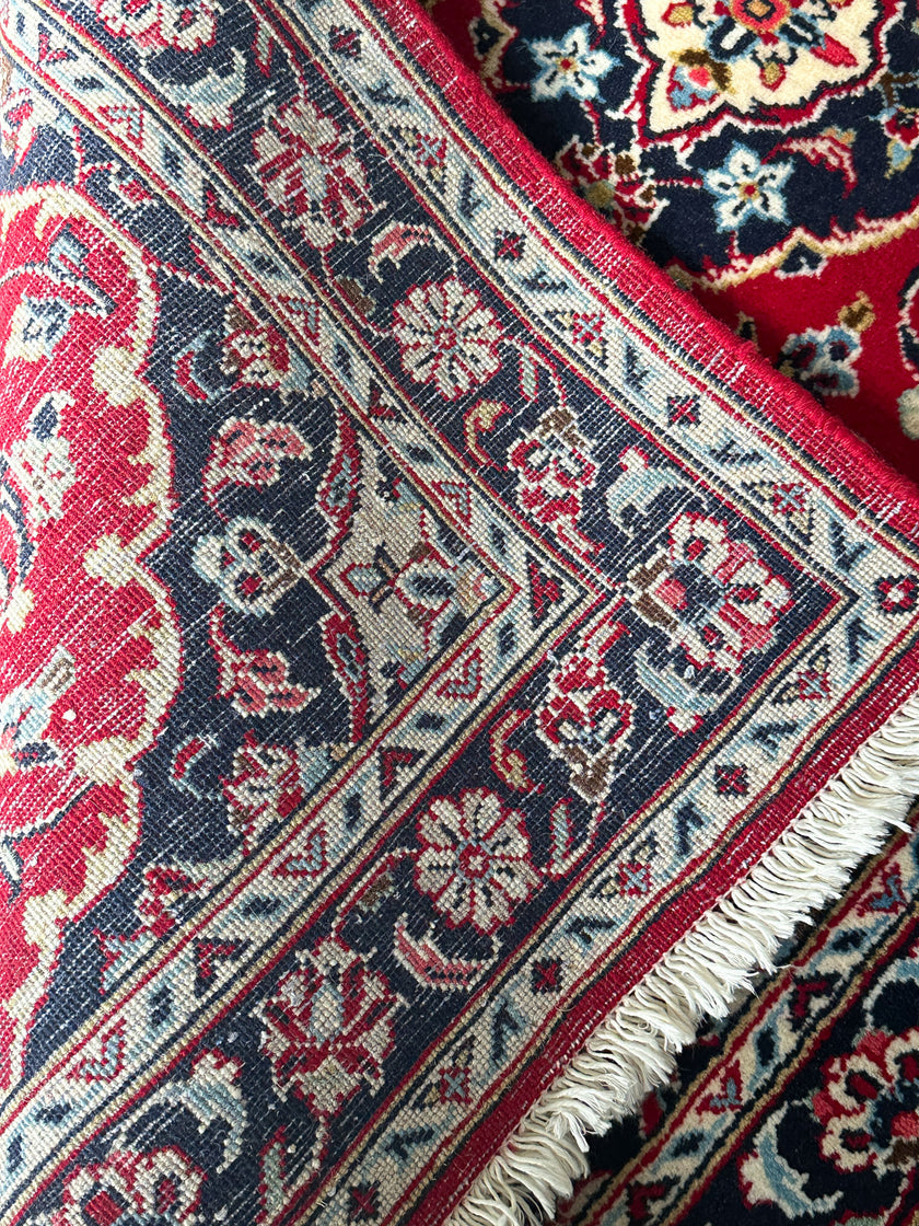 Keschan Teppich ca. 147 × 80 cm – rot & dunkelblau
