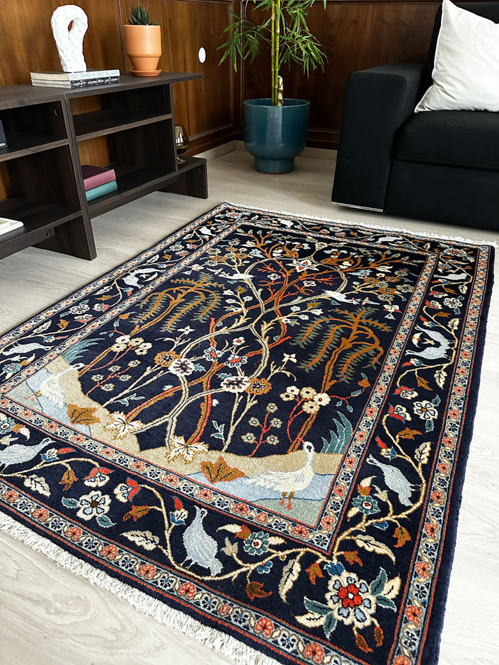 Keschan Teppich ca. 150 × 100 cm – dunkelblau/creme & floral
