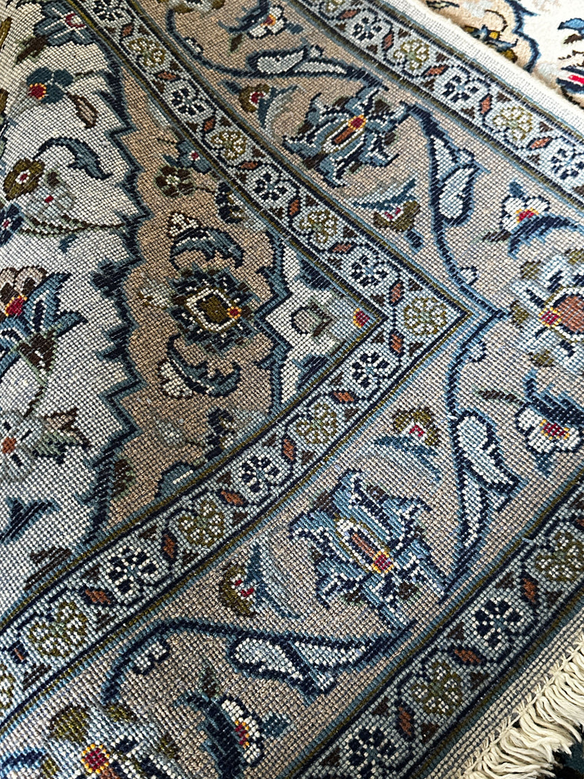 Keschan Teppich ca. 155 × 100 cm – creme, graubeige & blau