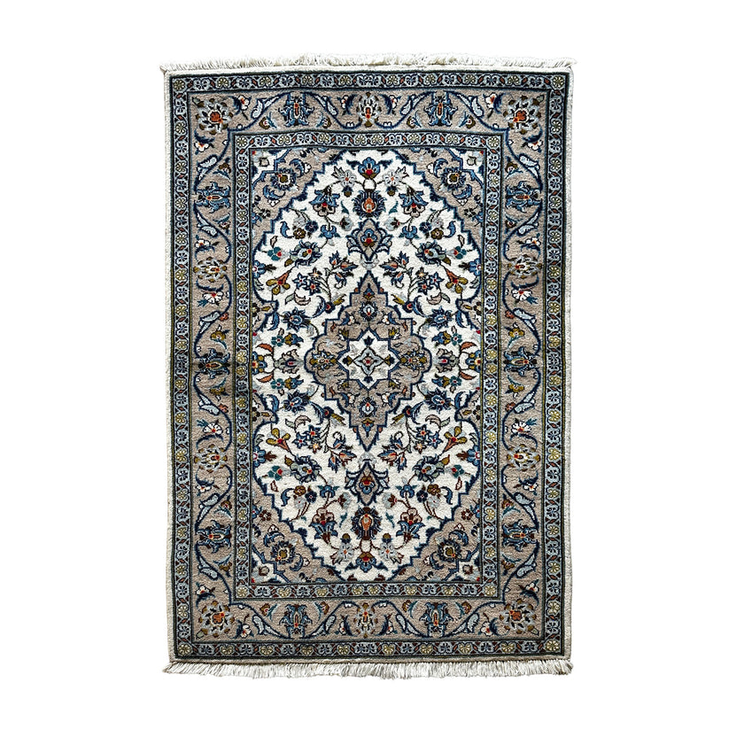 Keschan Teppich ca. 155 × 100 cm – creme, graubeige & blau