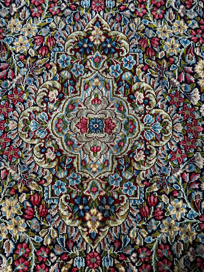 Laver Kirman Teppich ca. 300 × 200 cm – dunkel & detailreich