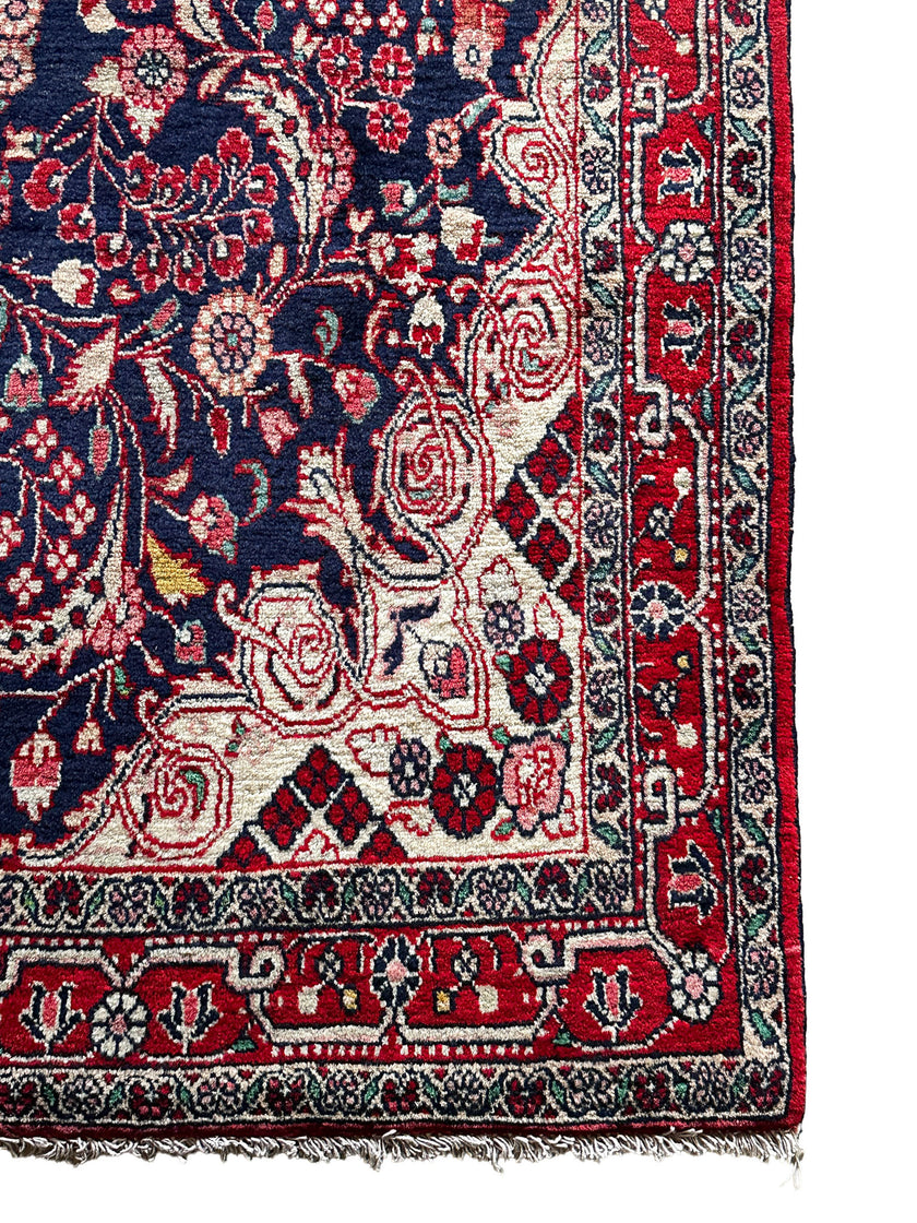 Malayer Teppich ca. 232 × 135 cm – dunkelblau & rot floral