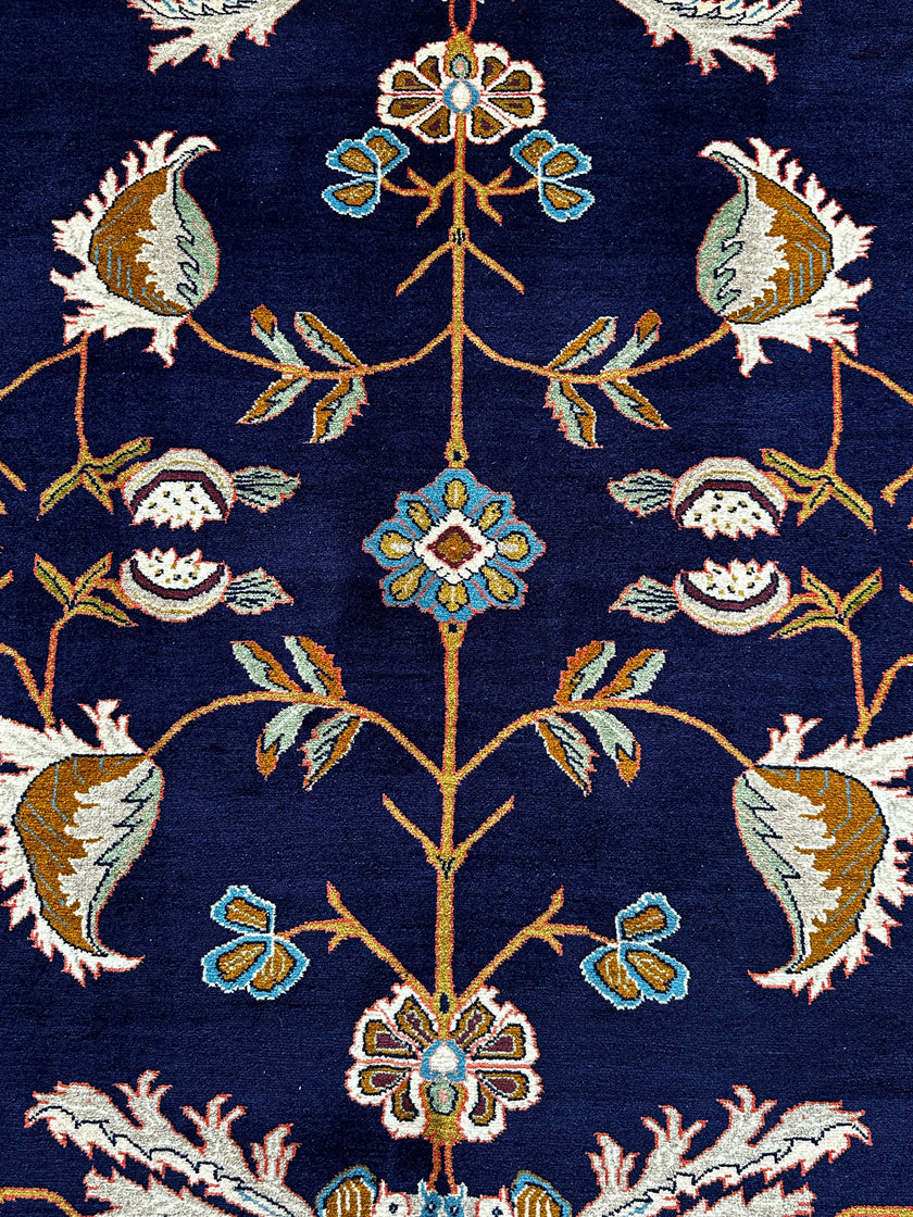 Design Orientteppich Blau – floral & modern