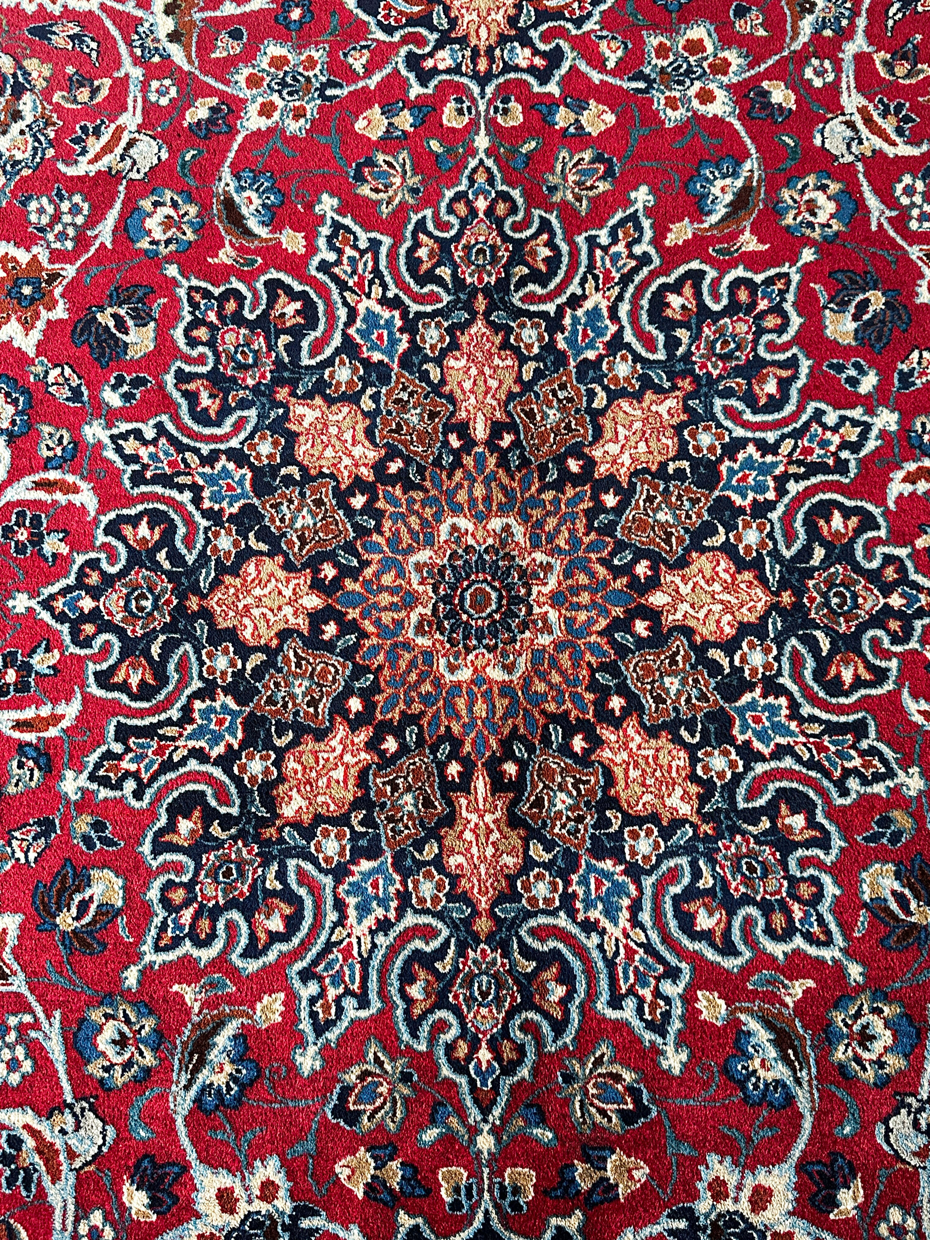 Moud Teppich ca. 300 × 200 cm – rot/hellblau & elegant