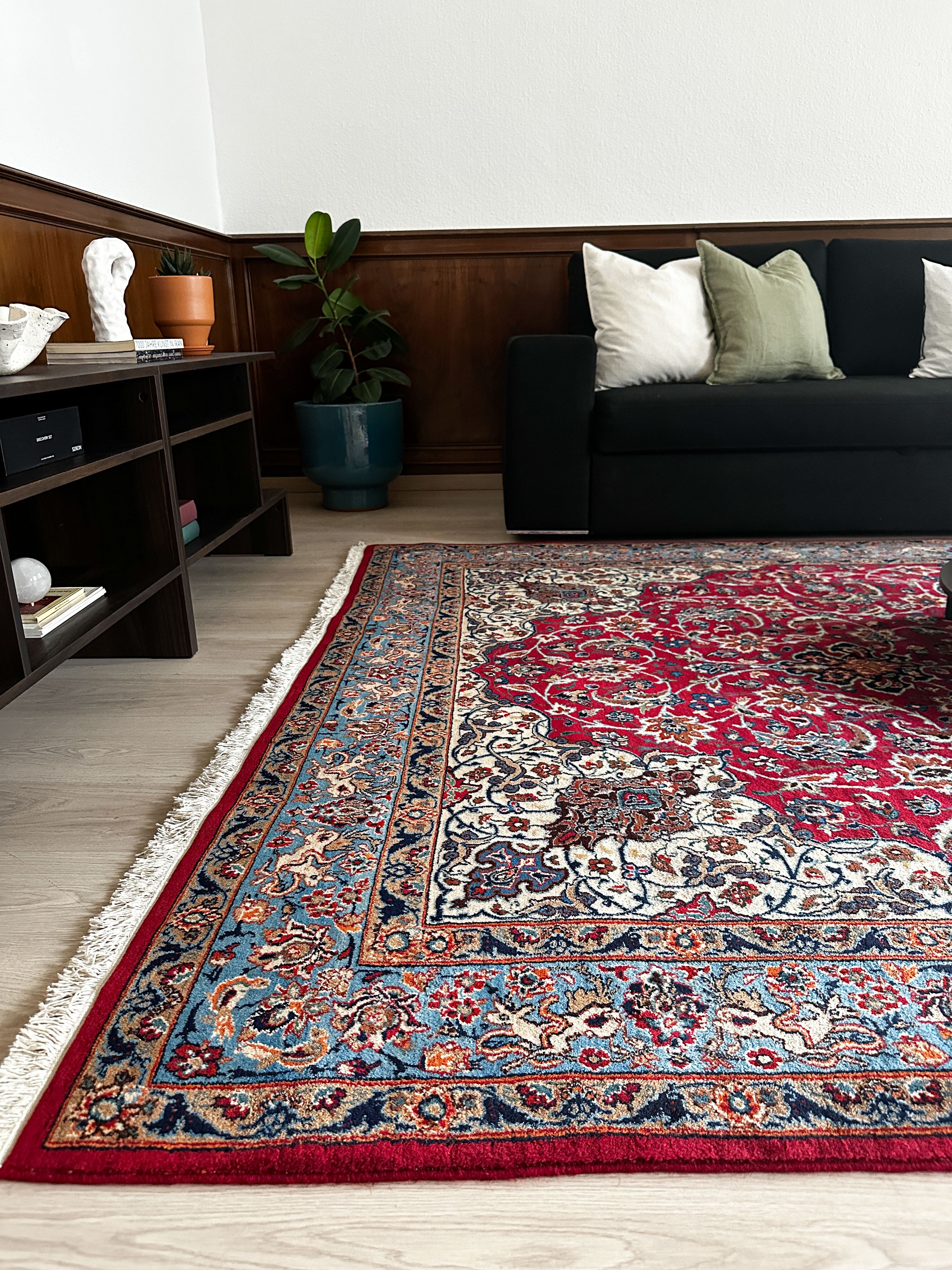 Moud Teppich ca. 300 × 200 cm – rot/hellblau & elegant
