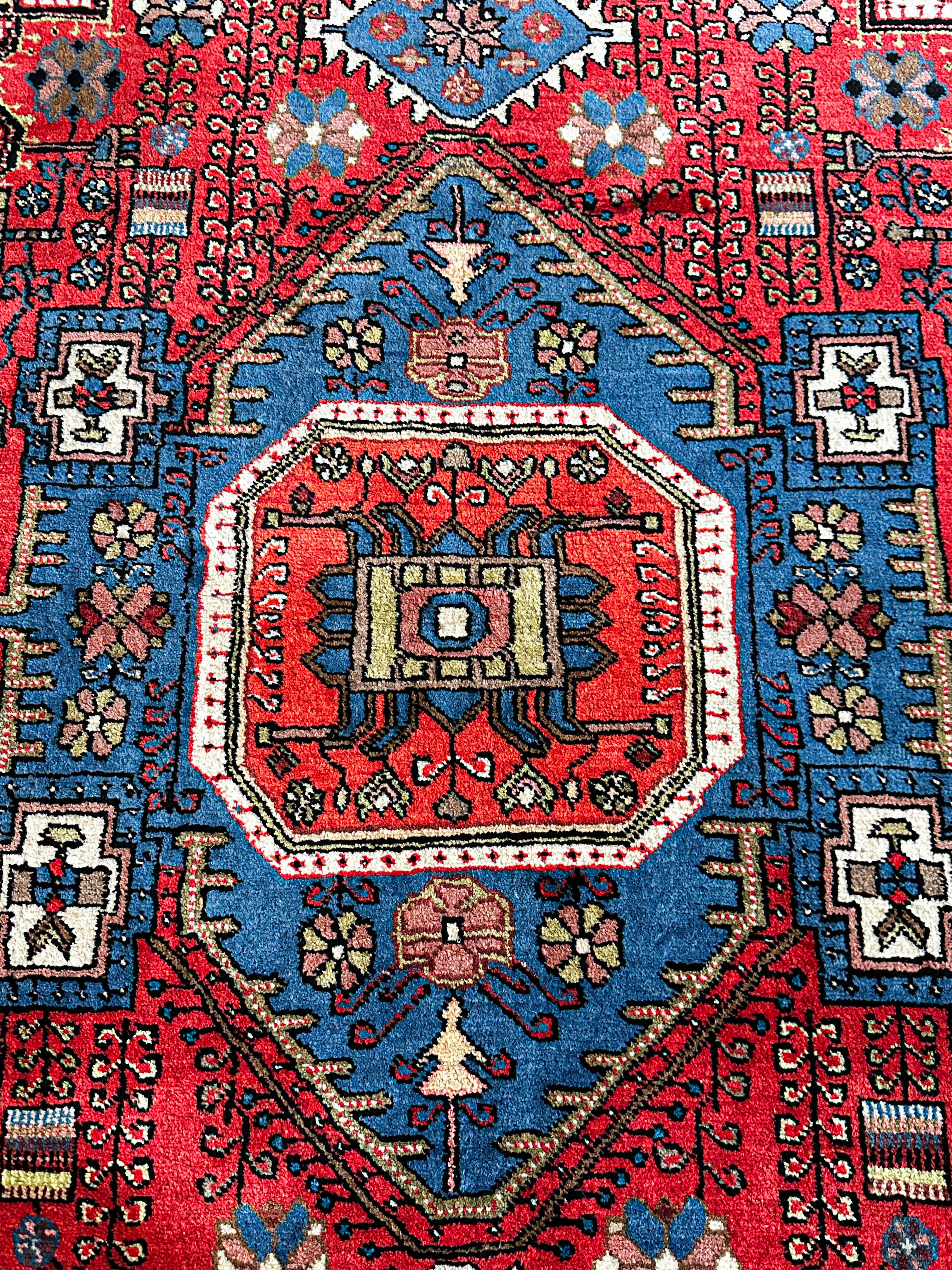 Nahawand Teppich ca. 200 × 150 cm – rot/blau & geometrisch