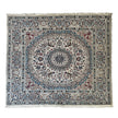 Nain Teppich ca. 200 × 200 cm – hellblau/beige & fein
