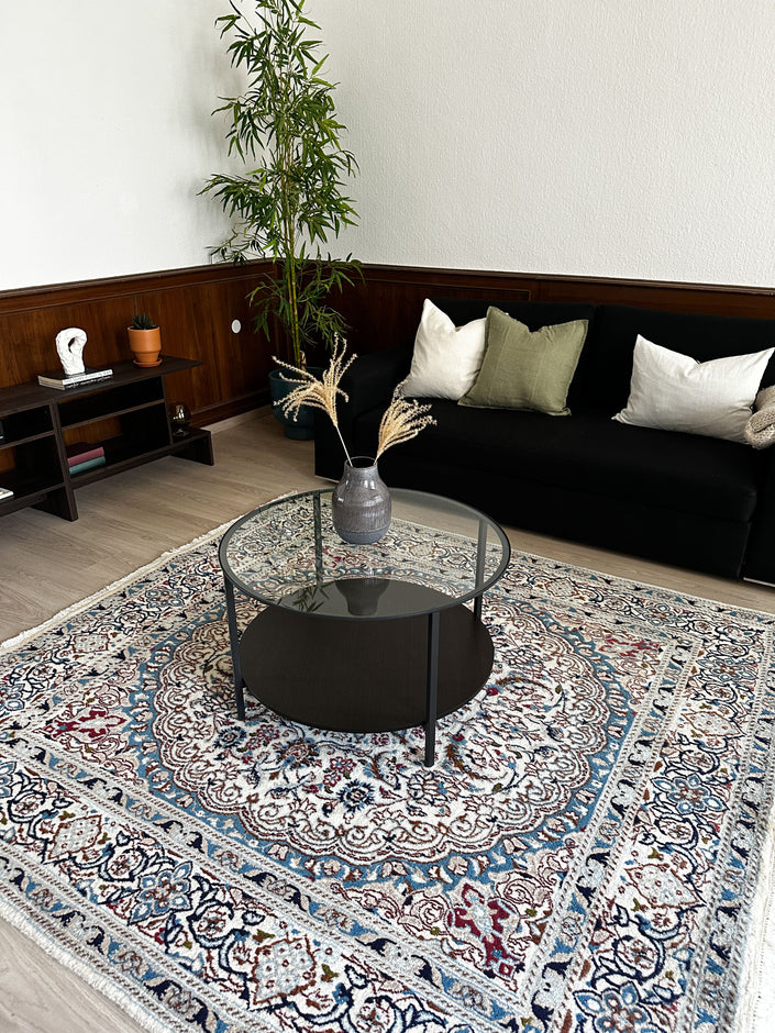 Nain Teppich ca. 200 × 200 cm – hellblau/beige & fein