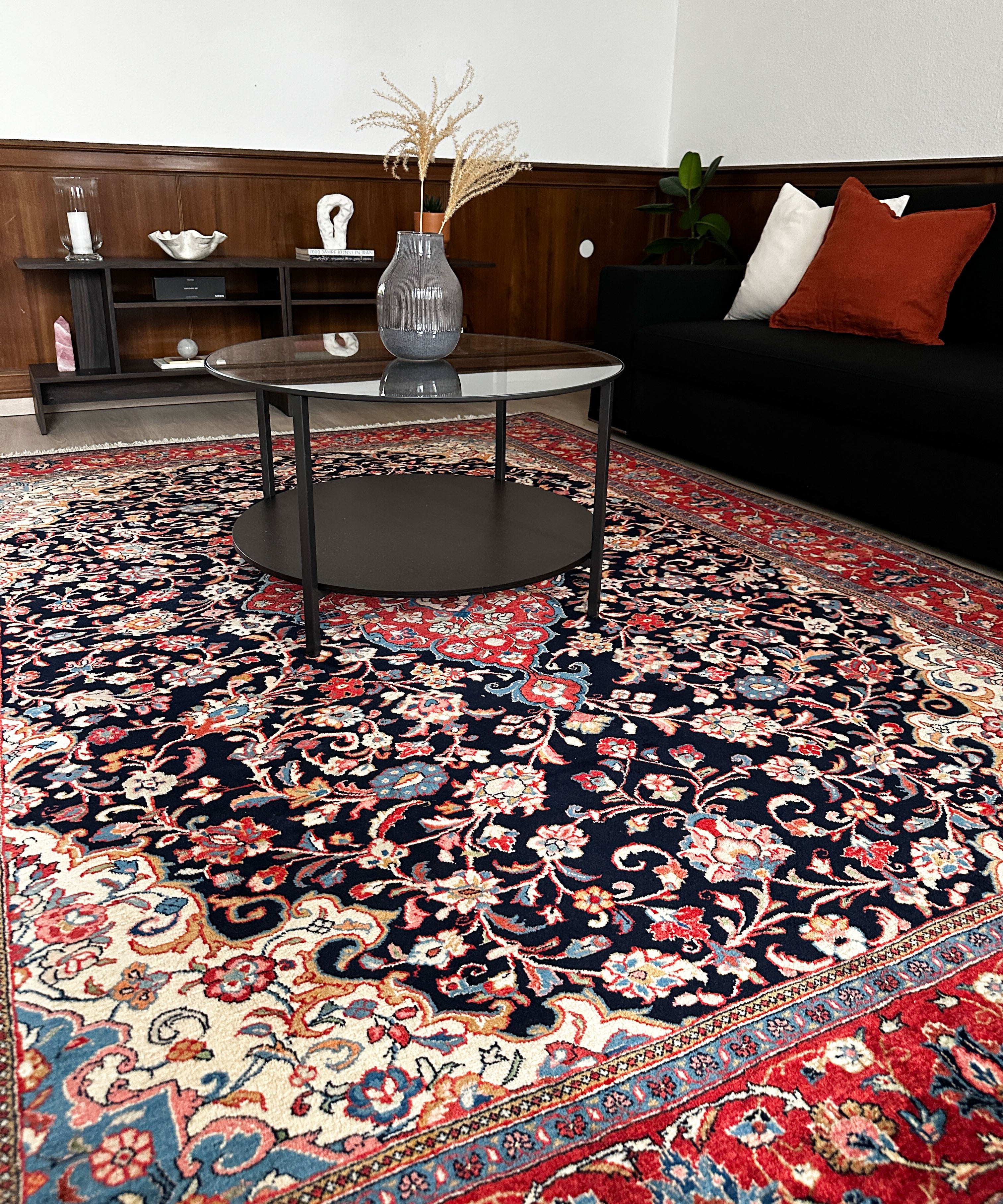 Sarough Teppich ca. 300 × 200 cm – dunkelblau/rot & edel