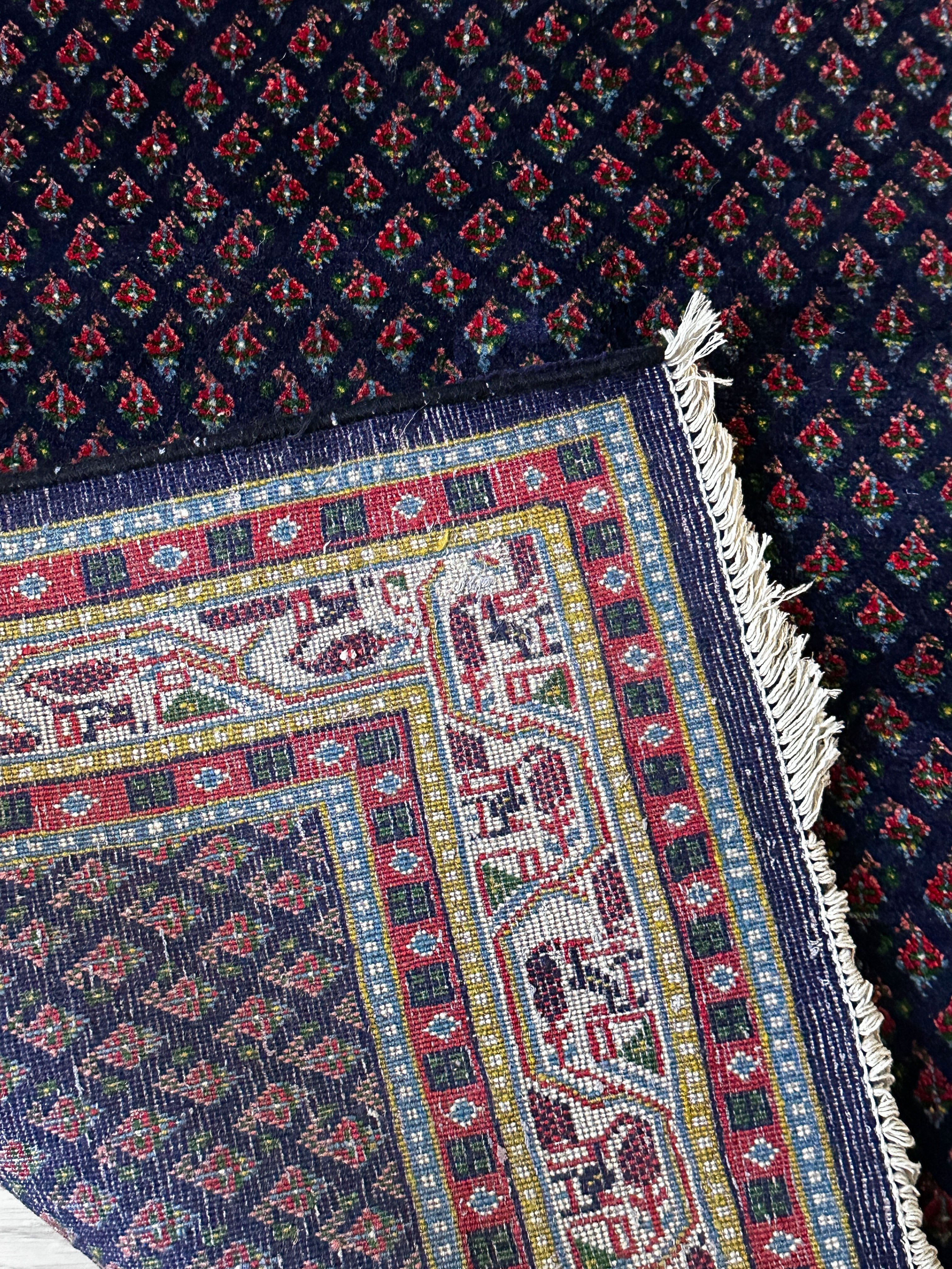 Sarugh Teppich ca. 200 × 150 cm – rot/blau & klassisch elegant
