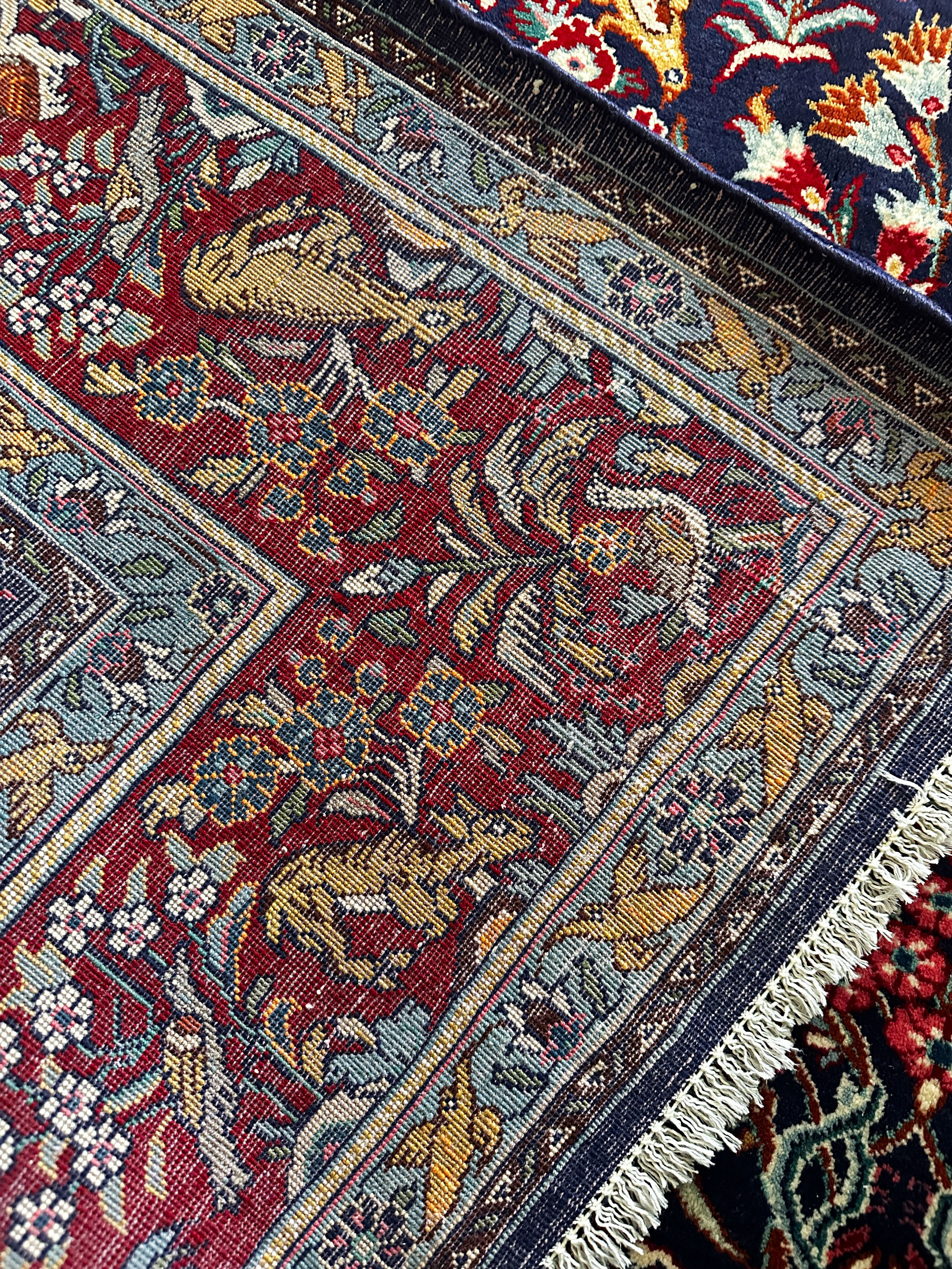 Sarough Teppich ca. 300 × 250 cm – dunkelblau/rot/creme & floral