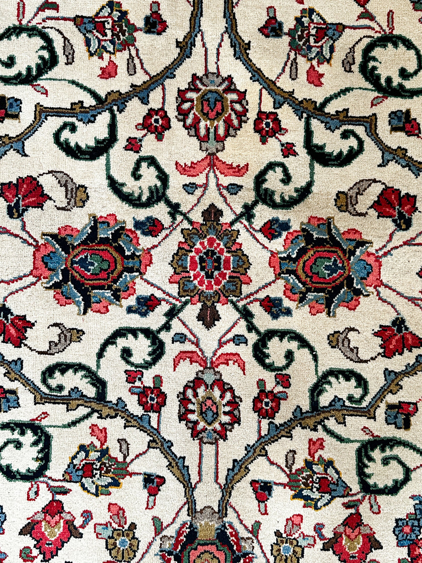 Sarugh Teppich ca. 200 × 300 cm – creme/rot & elegant