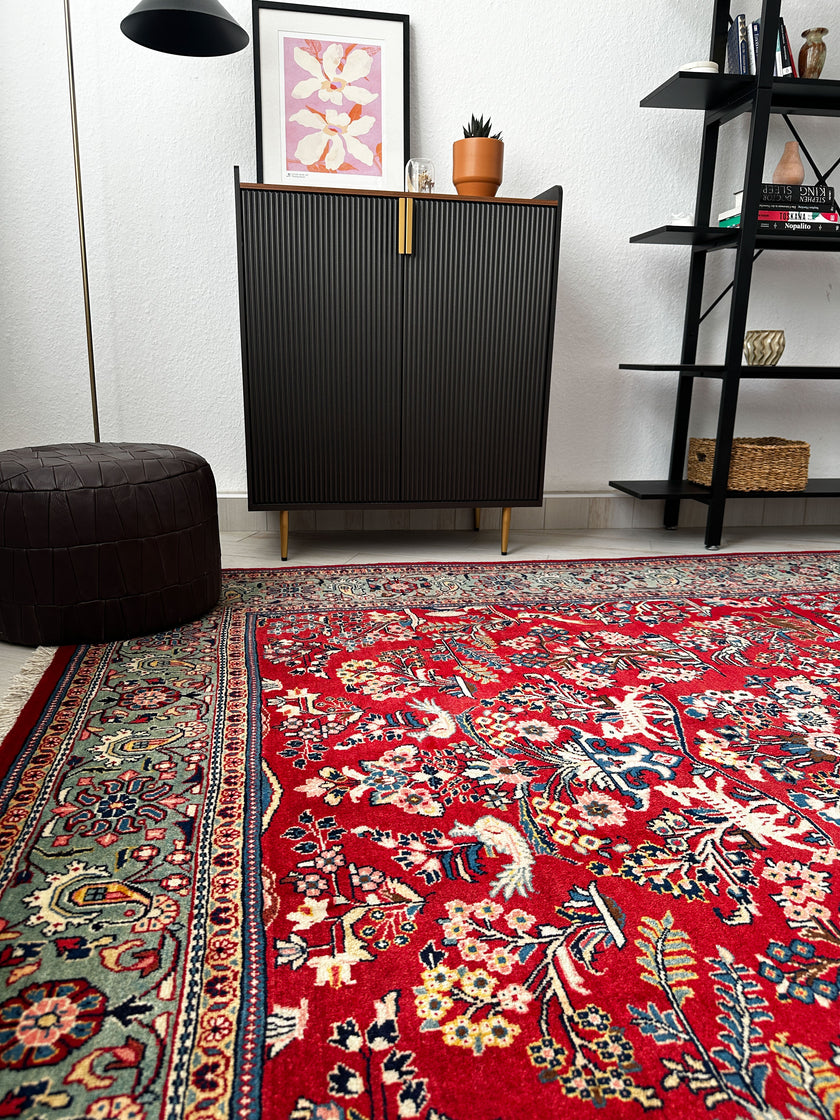 Sarugh Teppich ca. 300 × 200 cm – rot/grün & floral
