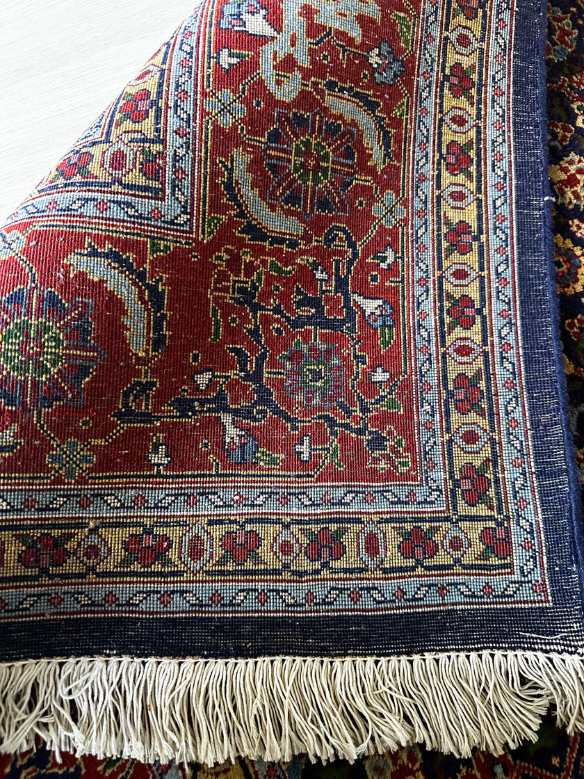 Täbriz Teppich ca. 300 × 250 cm – dunkelblau/rot & fein gemustert