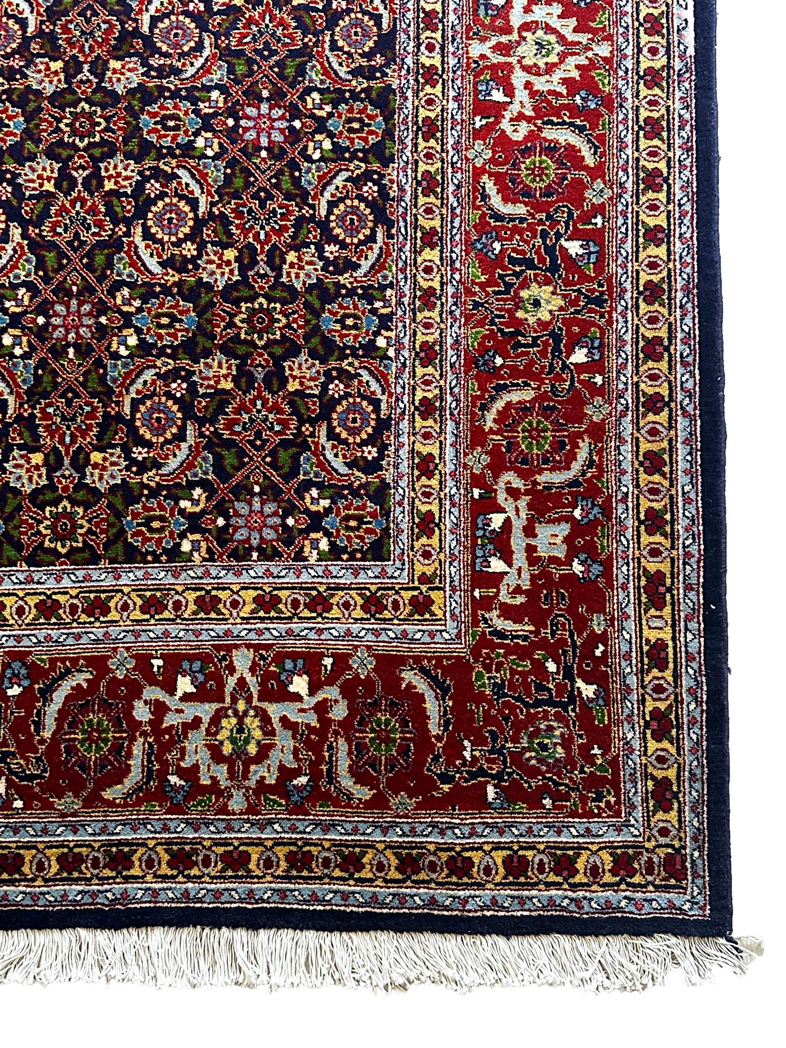 Täbriz Teppich ca. 300 × 250 cm – dunkelblau/rot & fein gemustert