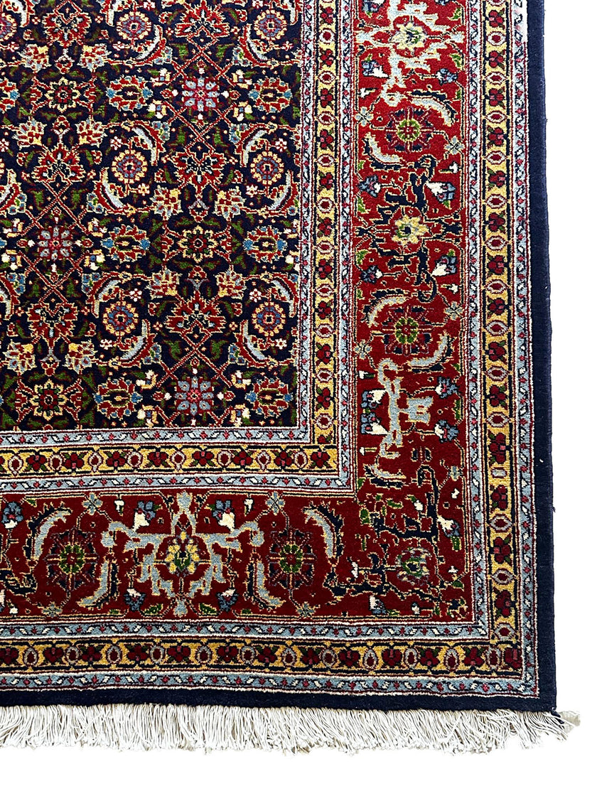 Täbriz Teppich ca. 300 × 250 cm – dunkelblau/rot & fein gemustert