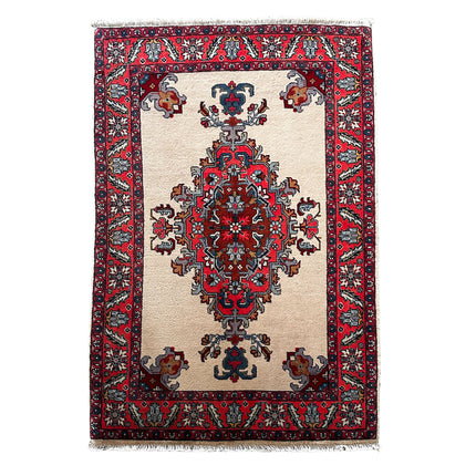 Täbriz Teppich ca. 150 × 100 cm – rot/creme & klassisch