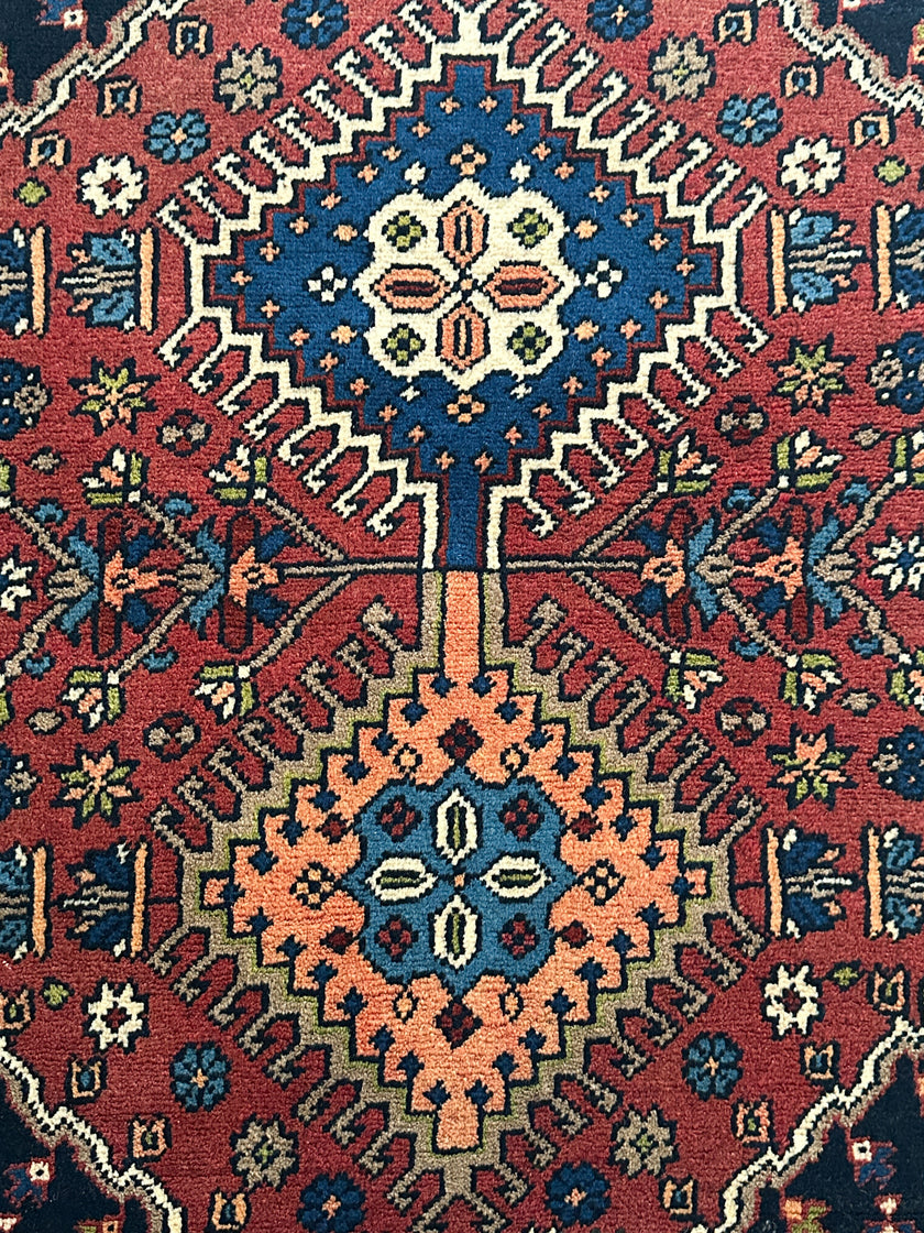 Yalameh Teppich ca. 150 × 100 cm – rot/blau/creme & geometrisch
