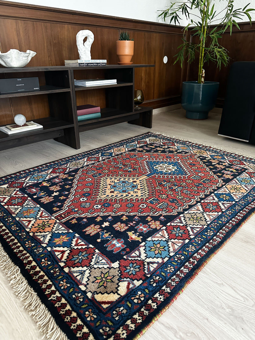 Yalameh Teppich ca. 150 × 100 cm – rot/blau/creme & geometrisch